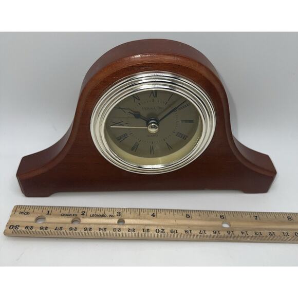 Vintage Micheal C. Fina Fifth Avenue Wood Desk Clock - Picture 4 of 5